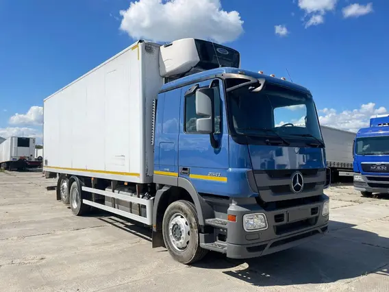 Рефрижератор Mercedes-Benz ACTROS 2541L 2013 года б/у