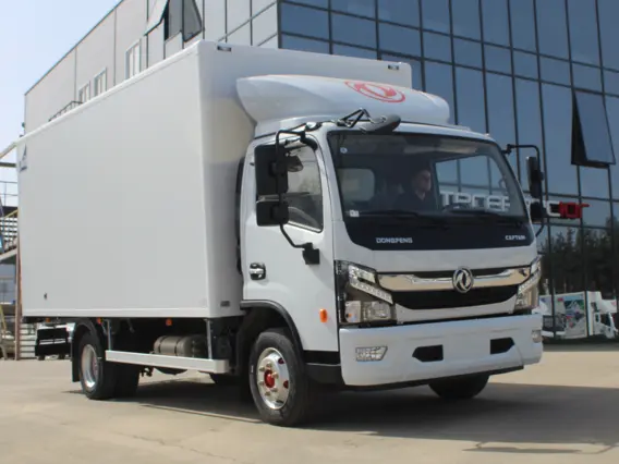 Изотермический фургон Dongfeng C80L 2023 года новый