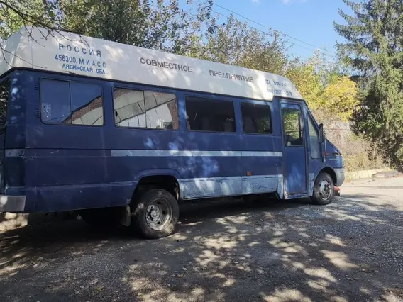 Микроавтобус IVECO Daily 1995 года б/у фото 2