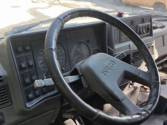 Микроавтобус IVECO Daily 1995 года б/у фото 4