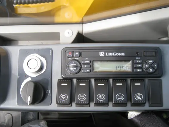Экскаватор LiuGong CLG920E 2023 года новый фото 9