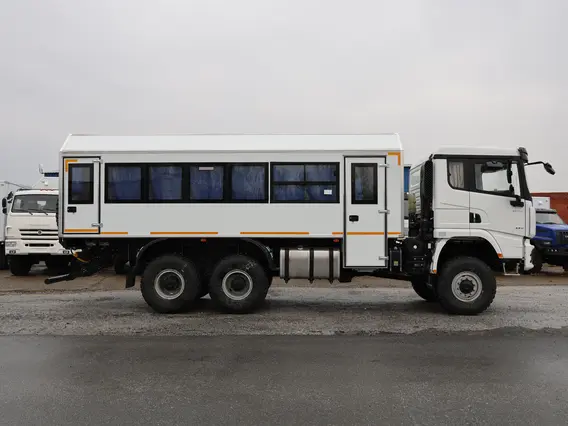 Вахтовый автобус Shacman 7722X3-01 2026 года новый