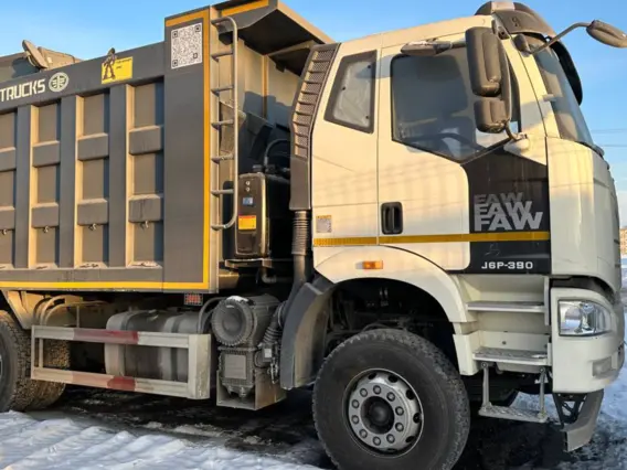 Самосвал FAW J6 2023 года новый фото 2