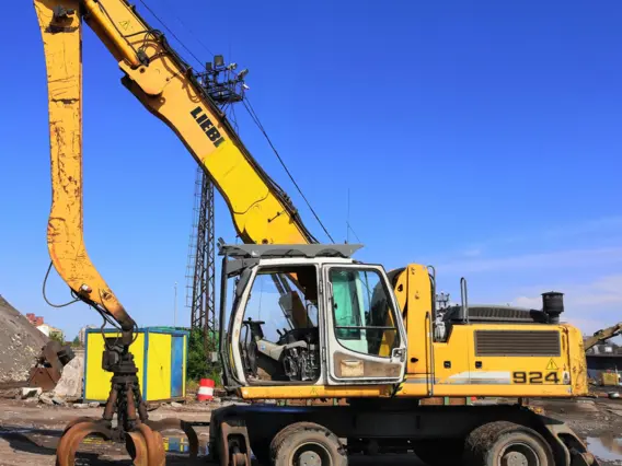Liebherr A 924 Litronic 2011 года б/у