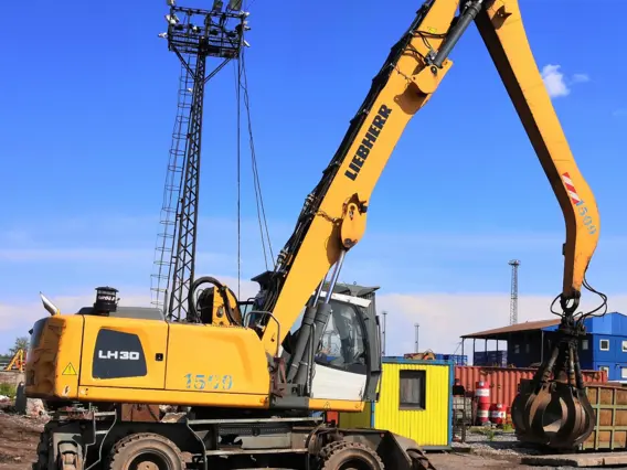 Liebherr LH 30 M 2018 года б/у фото 2