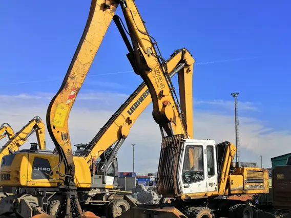 Liebherr A924B 2004 года б/у