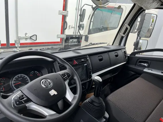 Тентованный грузовик Dongfeng C120L 2024 года новый фото 4