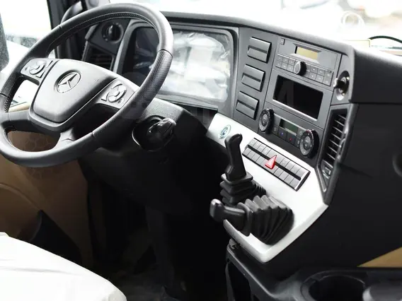Тягач Mercedes-Benz Actros 2025 года новый фото 5