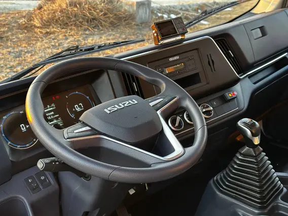 Рефрижератор Isuzu Elf 2025 года новый фото 6
