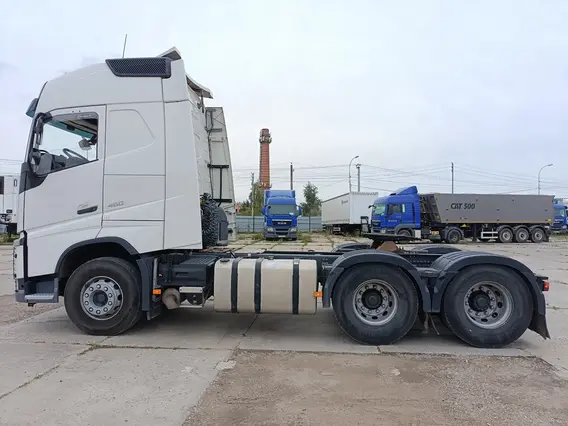 Тягач Volvo FH 2021 года б/у фото 4