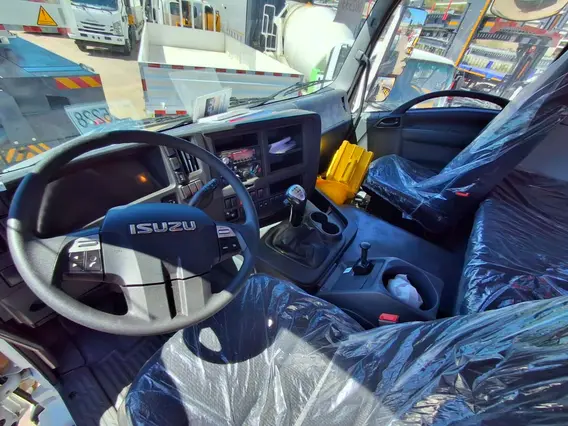 Самопогрузчик Isuzu GIGA 6×4 2025 года новый фото 14