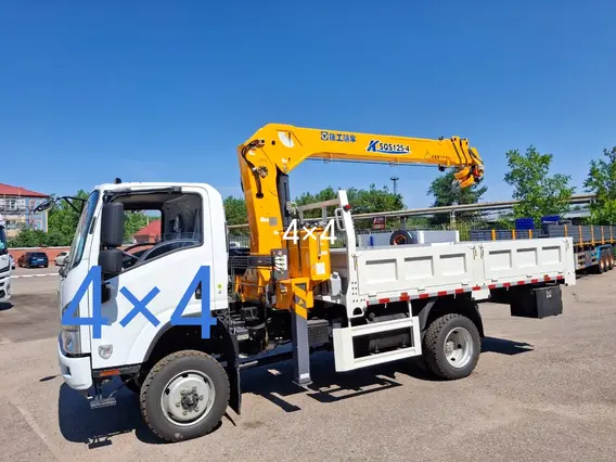 Самопогрузчик Isuzu Elf 4×4 2025 года новый