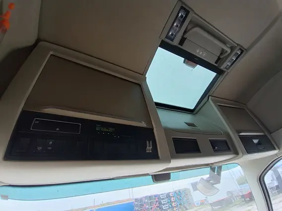 Тягач Volvo FH 2021 года б/у фото 18