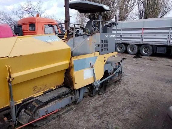 Асфальтоукладчик Volvo ABG 2820 2008 года б/у фото 7