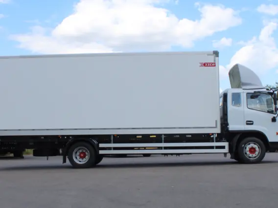 Изотермический фургон Dongfeng C120L 2023 года новый фото 5