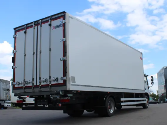 Изотермический фургон Dongfeng C120L 2023 года новый фото 6
