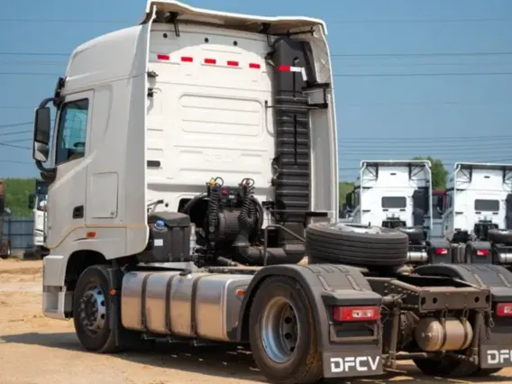 Тягач Dongfeng DFH4180 2023 года новый фото 5