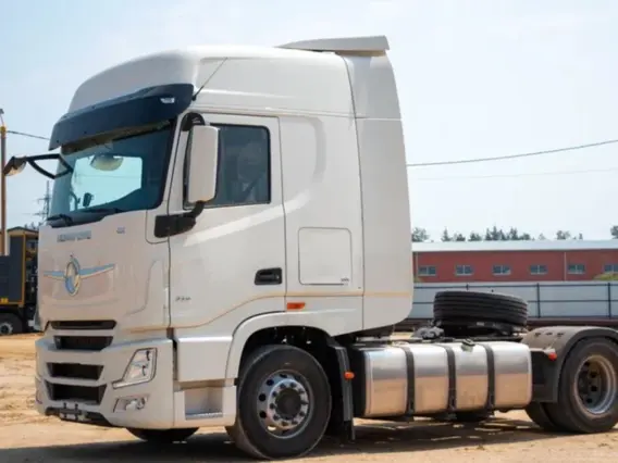 Тягач Dongfeng DFH4180 2023 года новый