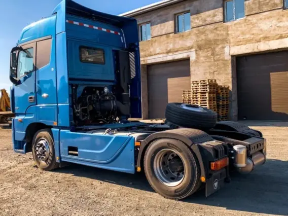 Тягач Foton Auman EST-A 4х2 2023 года новый фото 9