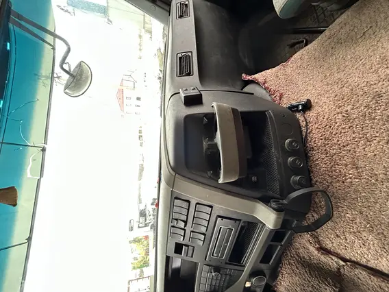 Тягач Volvo FМ 2017 года б/у фото 15