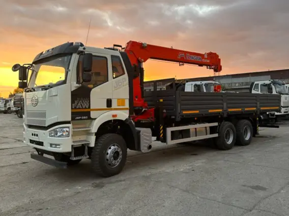 Самопогрузчик FAW CA3250 2023 года новый