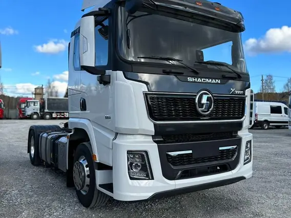 Тягач Shacman SX418853381 2023 года новый фото 3