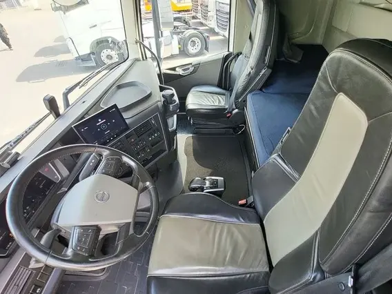 Тягач Volvo FH 540 6x2 XL 2023 года б/у фото 10