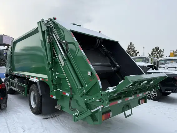 Мусоровоз Isuzu GIGA (C-Series) 2025 года новый фото 3