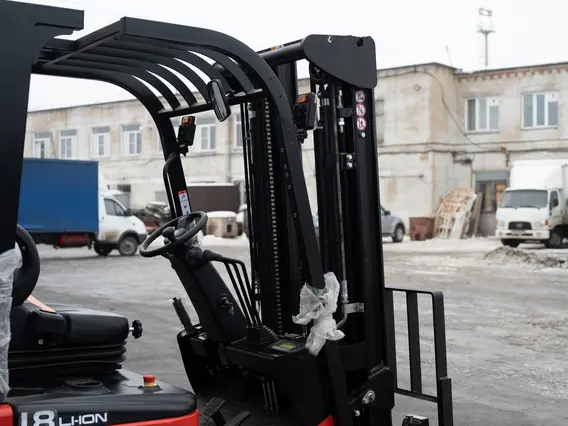 Вилочный погрузчик EP Equipment EFL181 2024 года новый фото 19