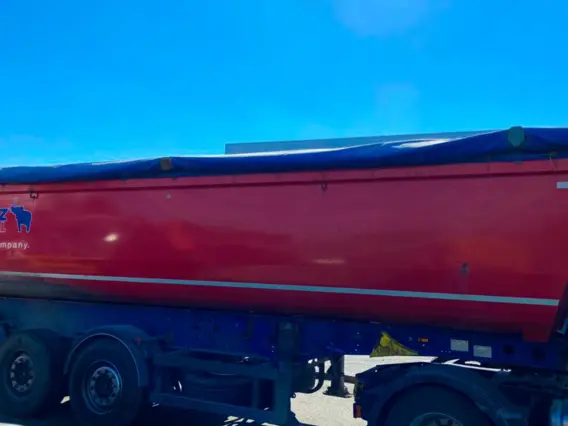 Самосвальный полуприцеп Schmitz CARGOBULL 2018 года б/у