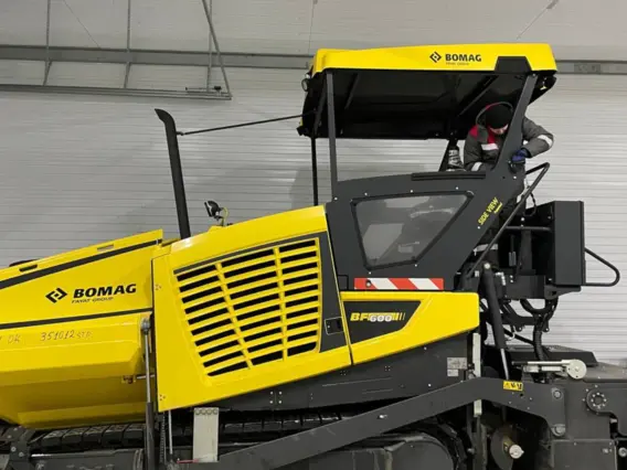 Асфальтоукладчик BOMAG BF 600 2022 года новый фото 2