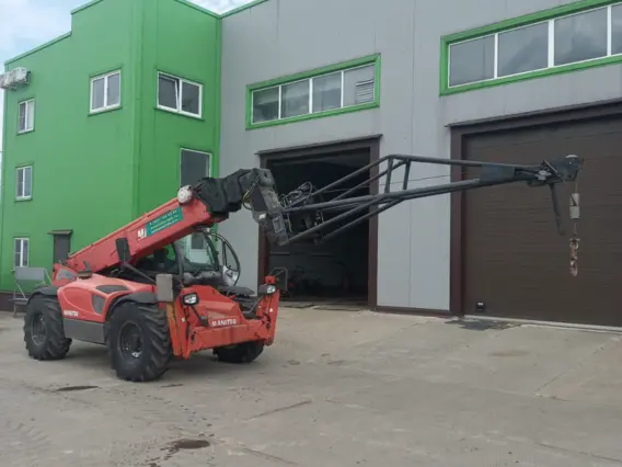 Телескопический погрузчик Manitou mt 1840 2011 года б/у
