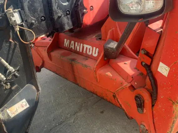 Телескопический погрузчик Manitou mt 1840 2011 года б/у фото 9