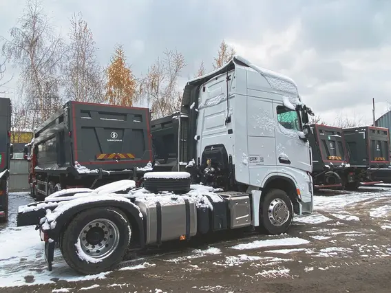 Тягач Shacman X6000 4X2 (SX4188YY381) 2024 года новый фото 3