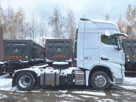 Тягач Shacman X6000 4X2 (SX4188YY381) 2024 года новый фото 7