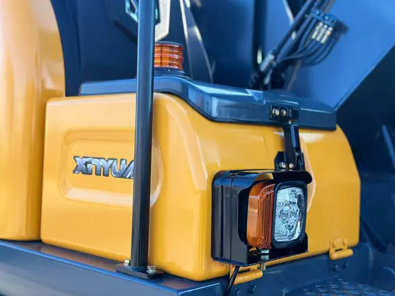 Экскаватор XINYUAN C140W LIFT-CABIN 2025 года новый фото 2
