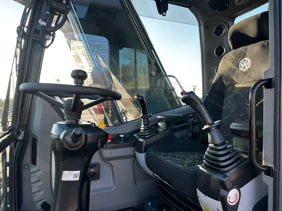Экскаватор XINYUAN C140W LIFT-CABIN 2025 года новый фото 11