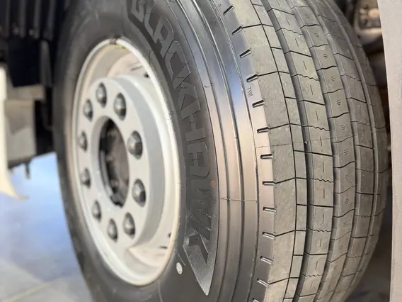 Седельный тягач Dongfeng gx 2023 года б/у фото 16