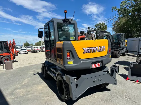 Экскаватор XINYUAN B70S 2025 года новый фото 7