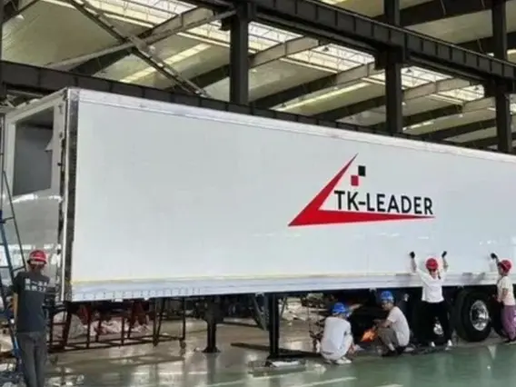 Шторный полуприцеп Leader AKL9409XXYCL 2023 года новый фото 8