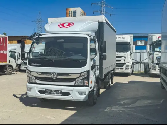 Тентованный грузовик Dongfeng Z55N 2025 года новый фото 2