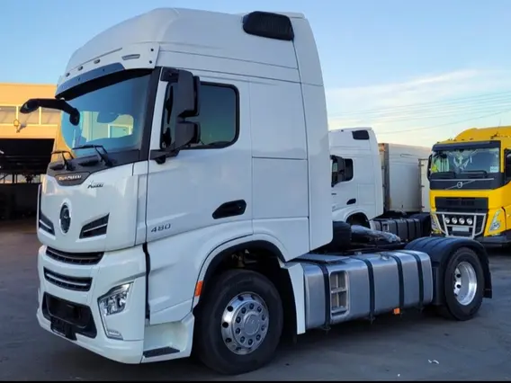 Тягач Shacman X6000 2025 года новый