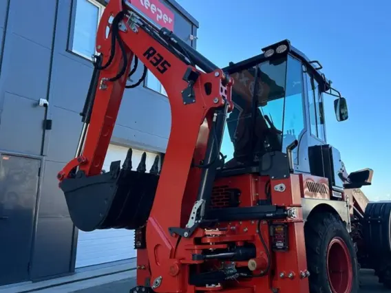 Экскаватор-погрузчик ProKeeper R 35 2025 года новый фото 3