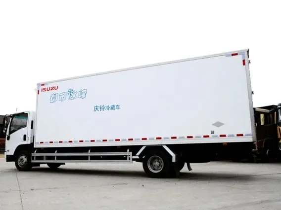Рефрижератор Isuzu Elf 2025 года новый фото 3