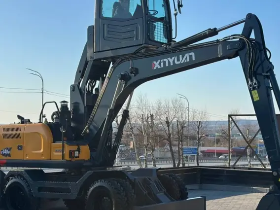 Экскаватор XINYUAN C140W LIFT-CABIN 2025 года новый фото 10