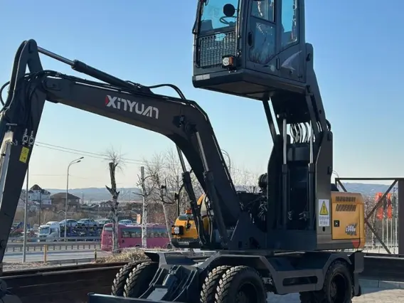 Экскаватор XINYUAN C140W LIFT-CABIN 2025 года новый фото 14