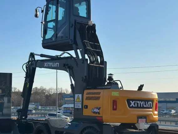 Экскаватор XINYUAN C140W LIFT-CABIN 2025 года новый фото 15