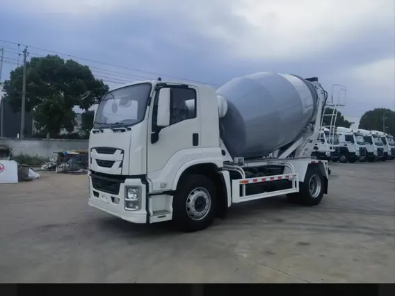 Бетоносмеситель Isuzu Giga 2025 года новый