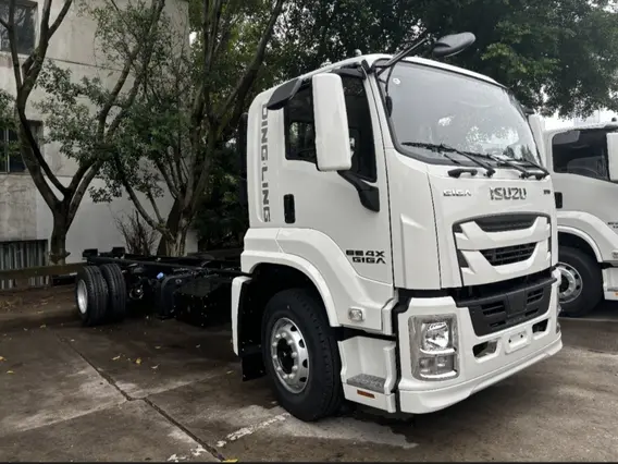 Шасси Isuzu Giga 2025 года новый фото 3