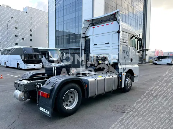 Тягач sitrak C7H 2024 года новый фото 6